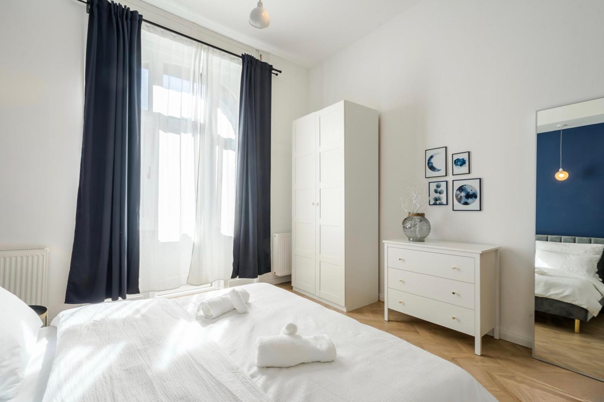 D58 - Grand Boulevard Royal Apartment - Best Location By Bqa Budapest Exteriör bild