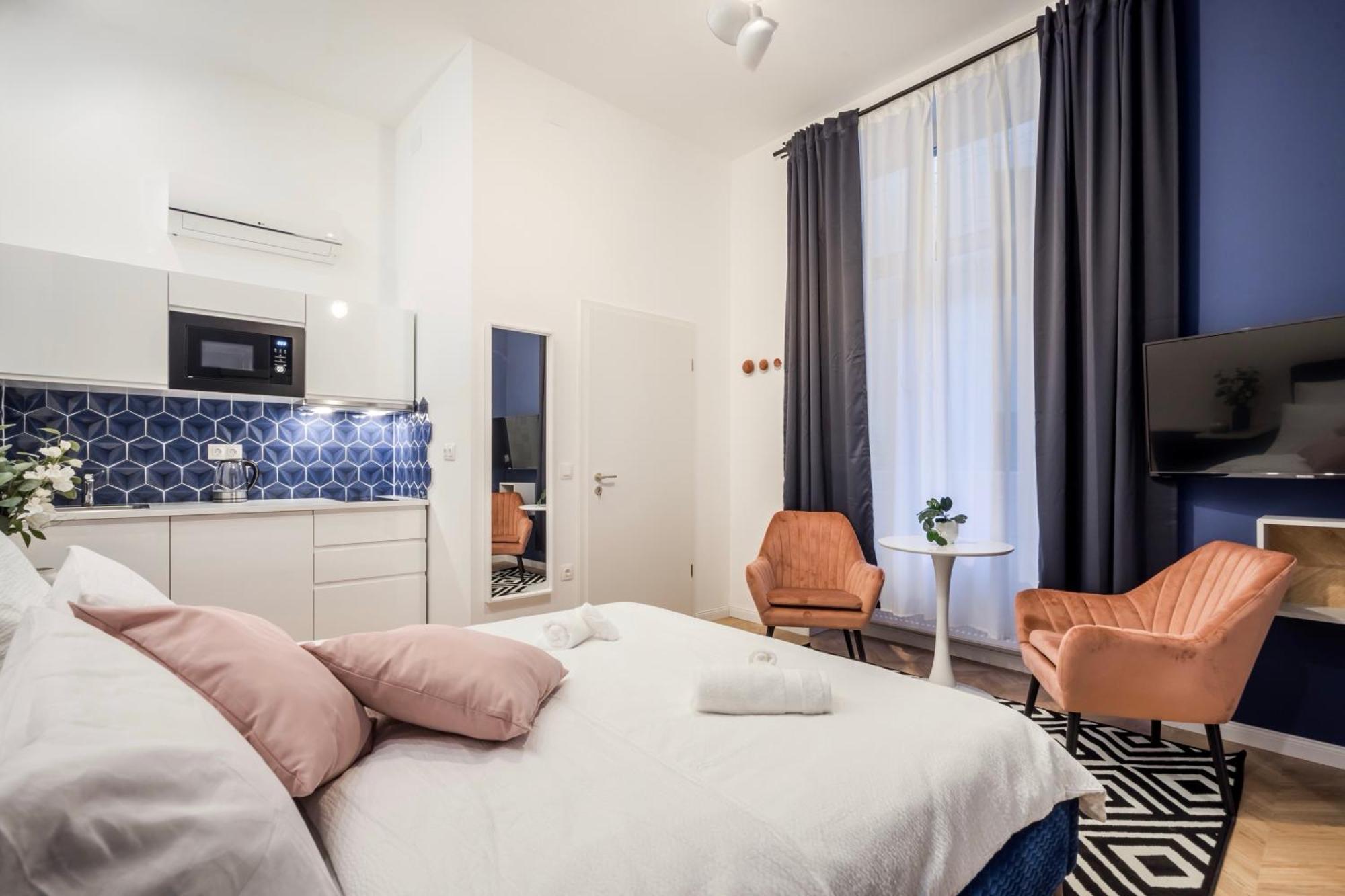 D58 - Grand Boulevard Royal Apartment - Best Location By Bqa Budapest Exteriör bild