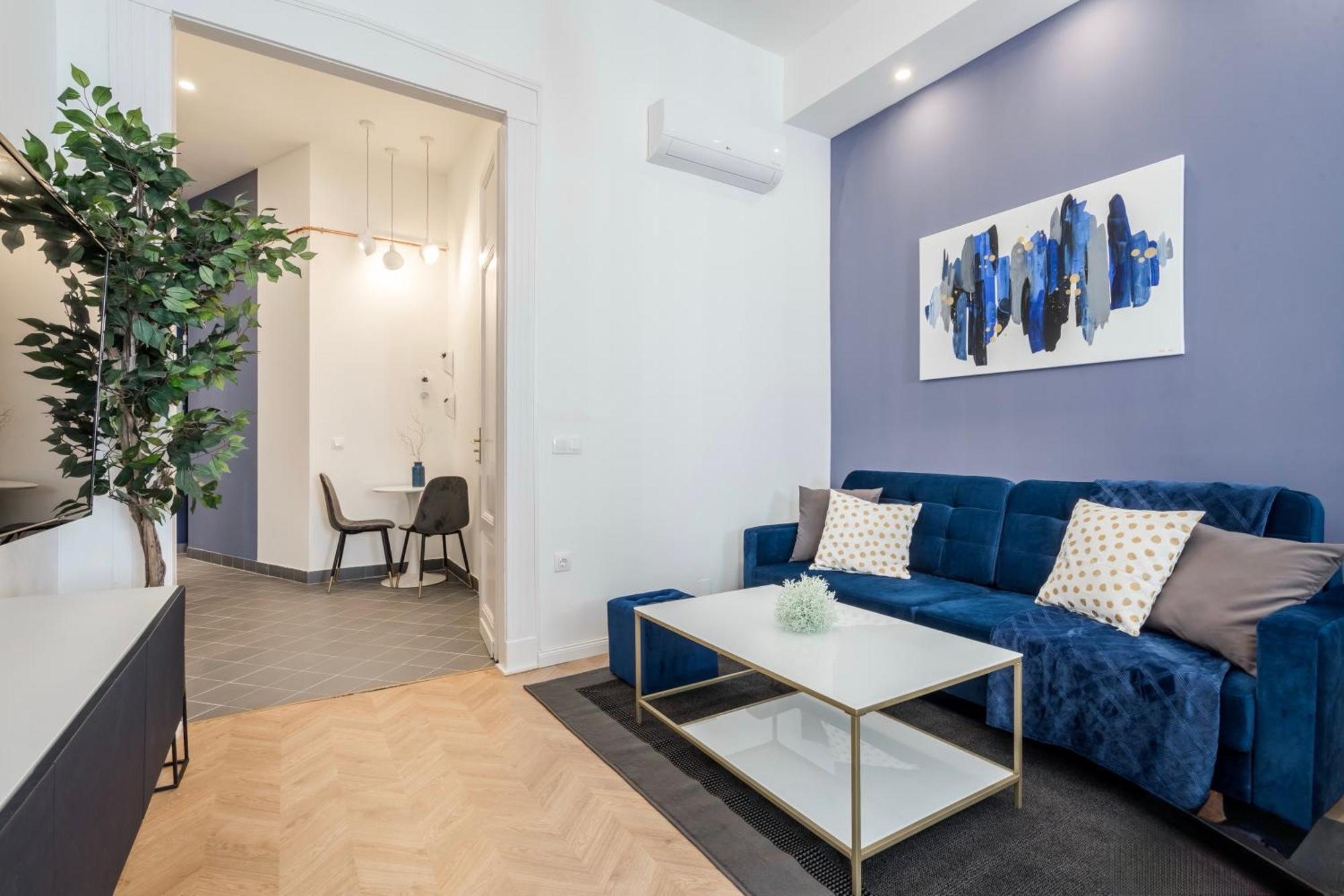 D58 - Grand Boulevard Royal Apartment - Best Location By Bqa Budapest Exteriör bild